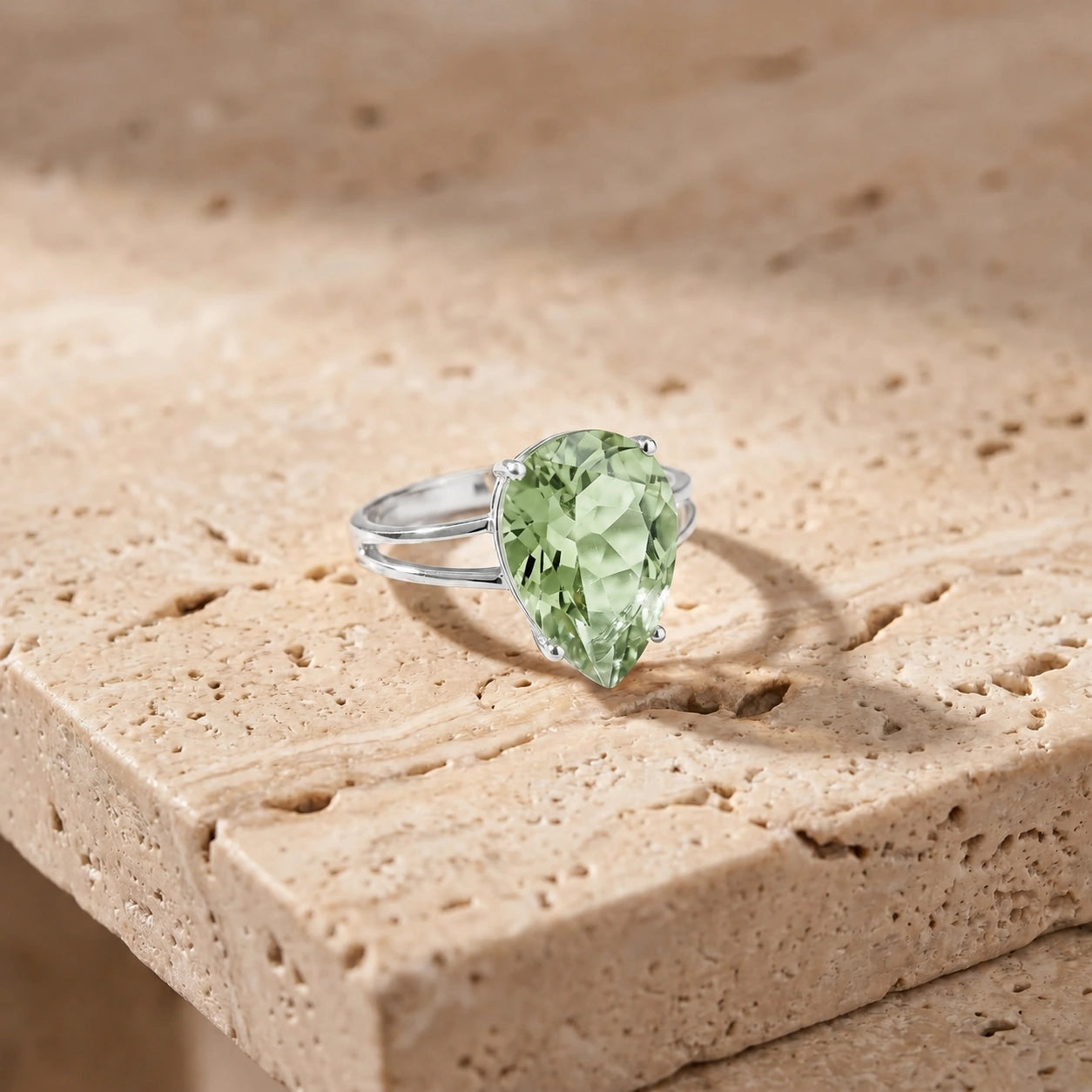 White Gold Heirloom Ring Green Amethyst 10K — Aurora
