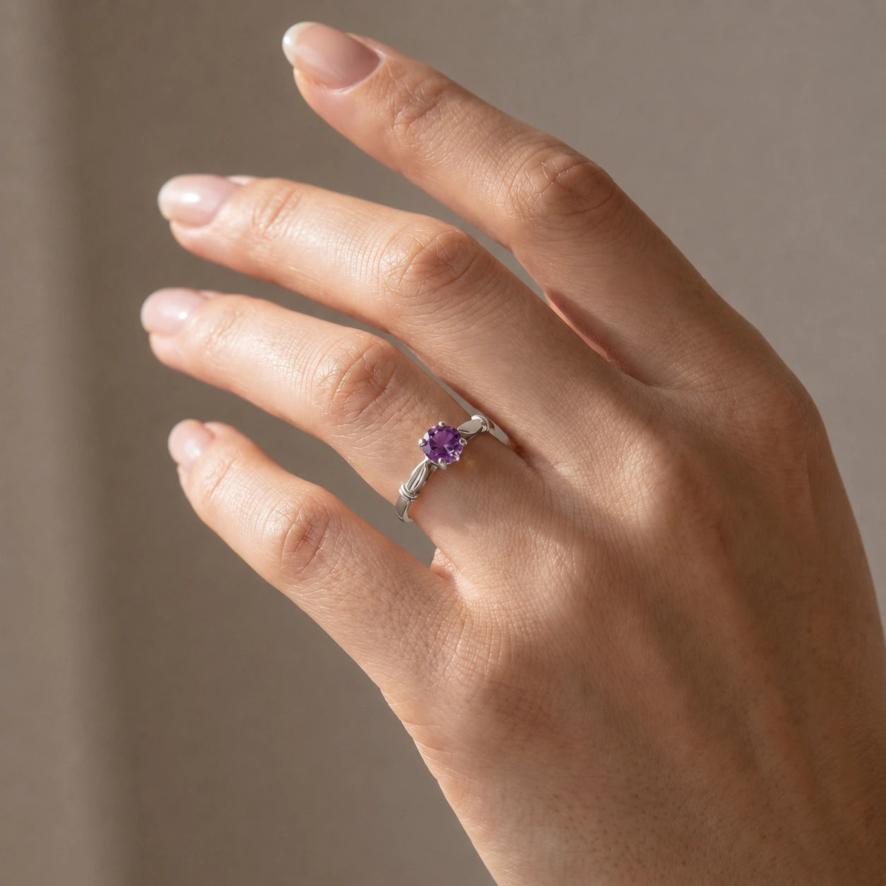 White Gold Amethyst — Ausilia