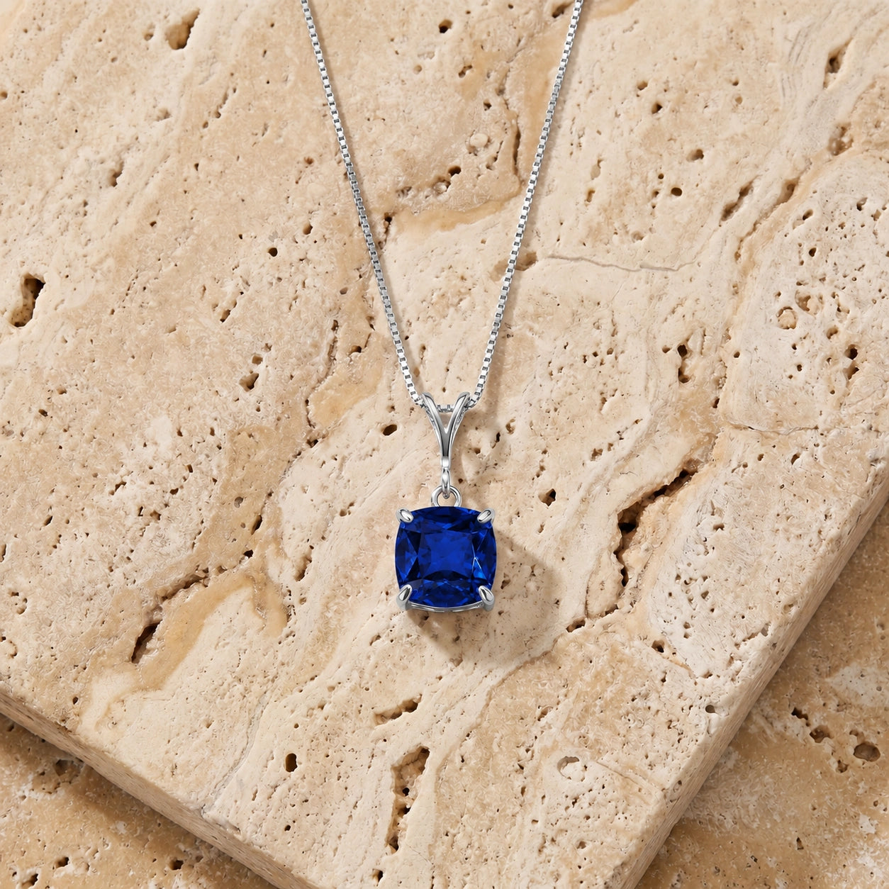 White Gold Sapphire — Calida