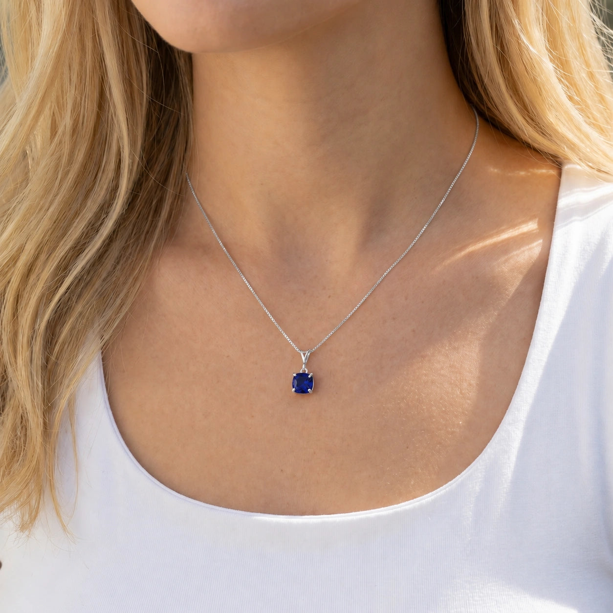 White Gold Sapphire — Calida
