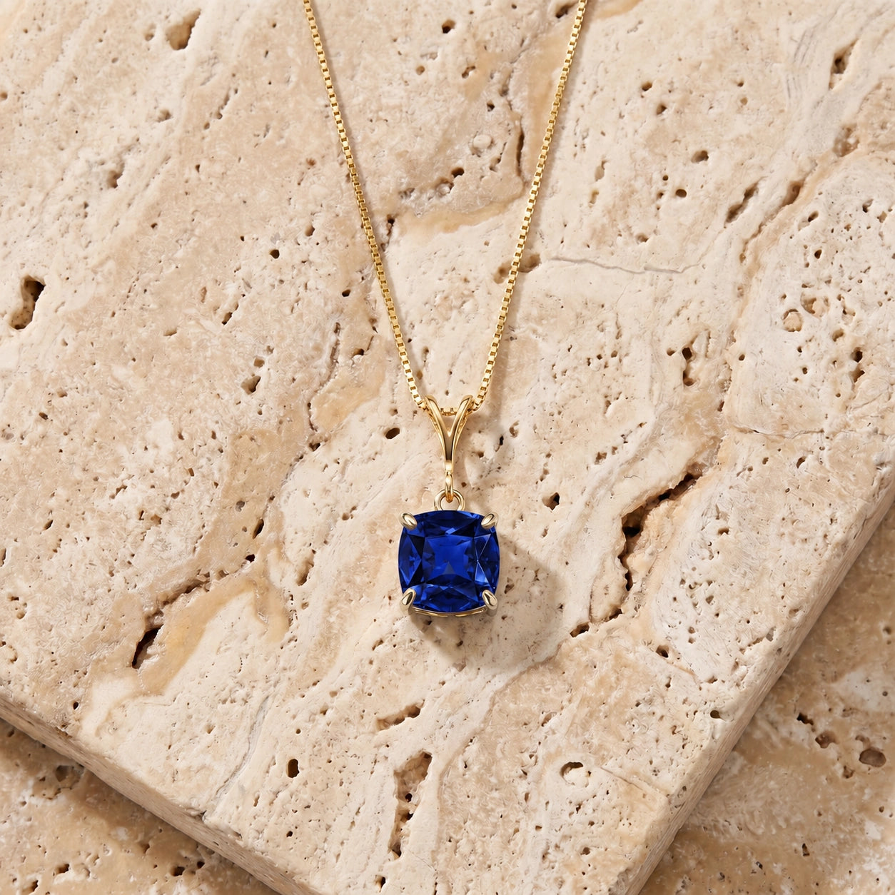 Yellow Gold Sapphire — Calida