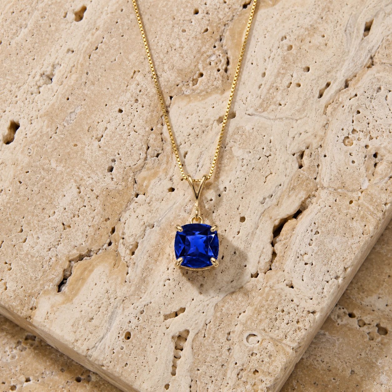 Yellow Gold Sapphire — Calida