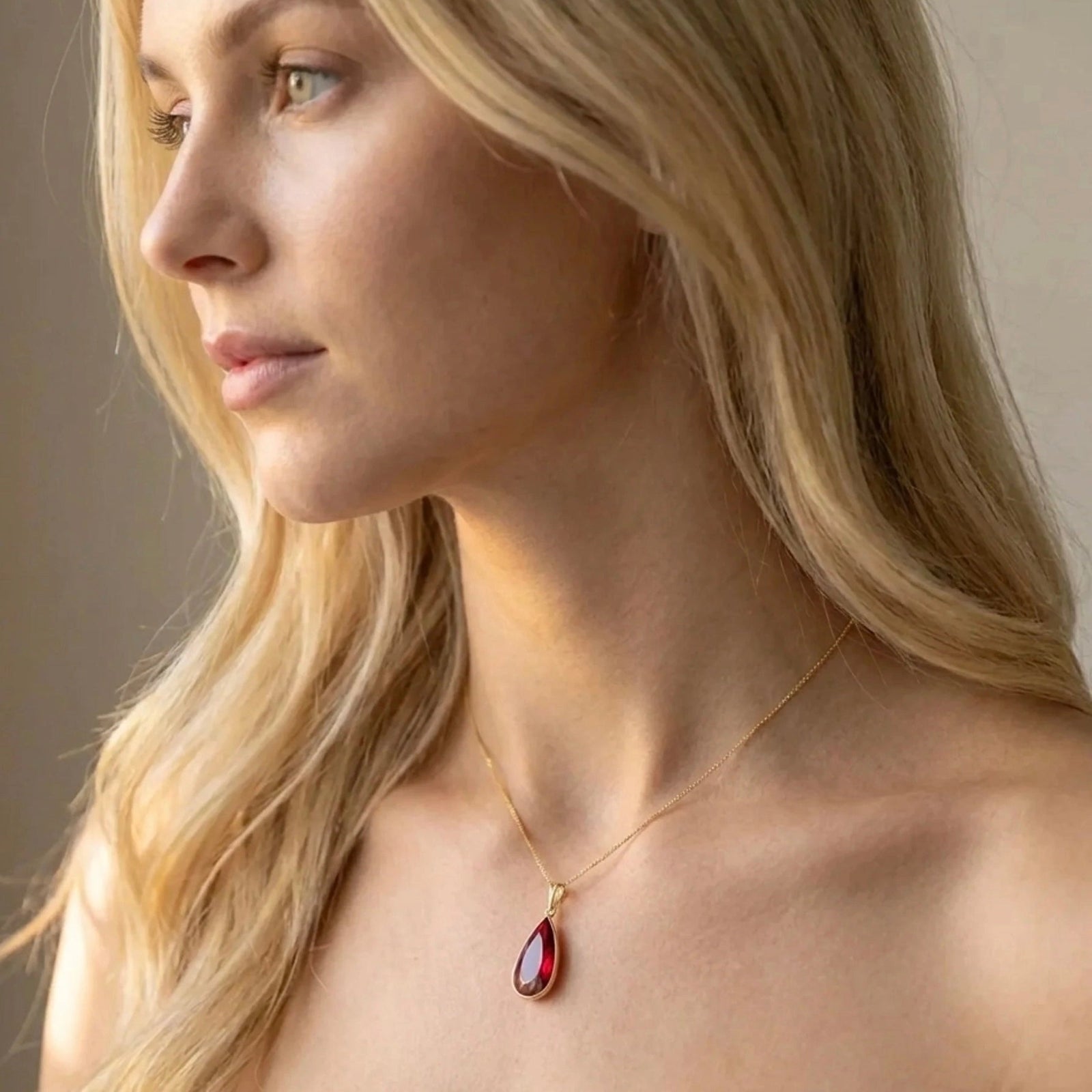 Yellow Gold Ruby — Brigitta