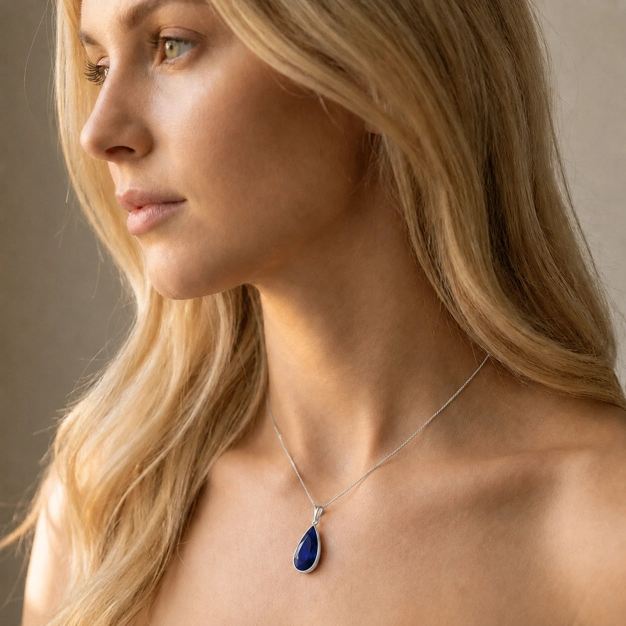 White Gold Sapphire — Brigitta