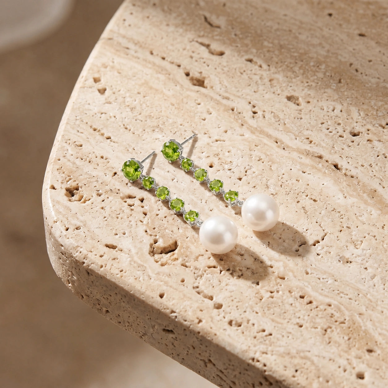 White Gold Pearl & Peridot — Cristallina