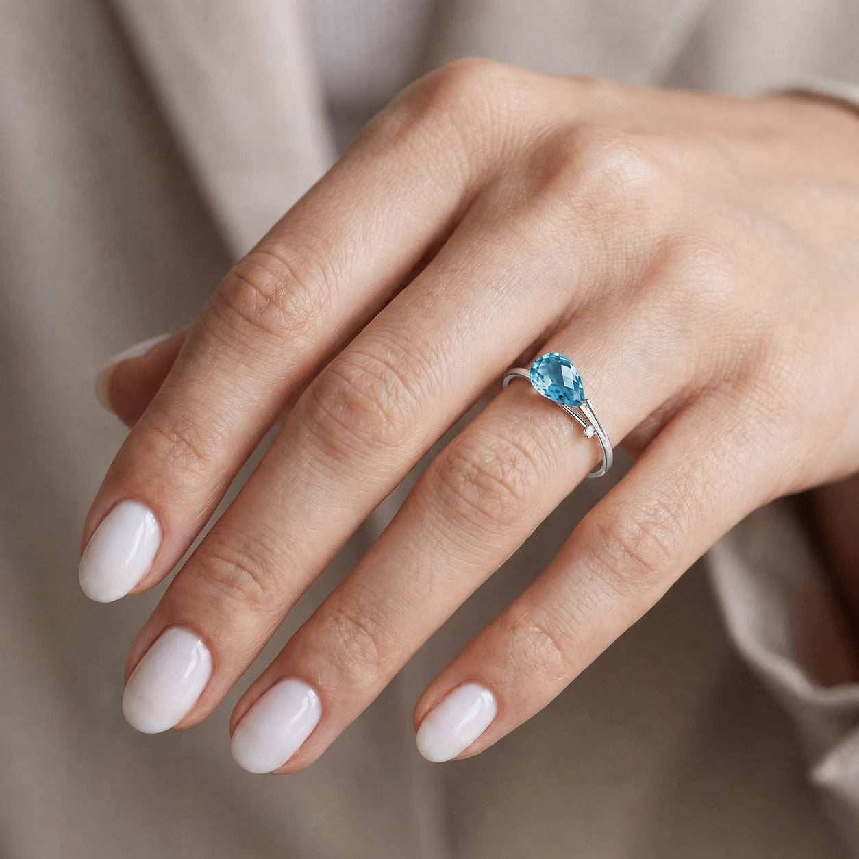 White Gold Blue Topaz & Diamond — Editta
