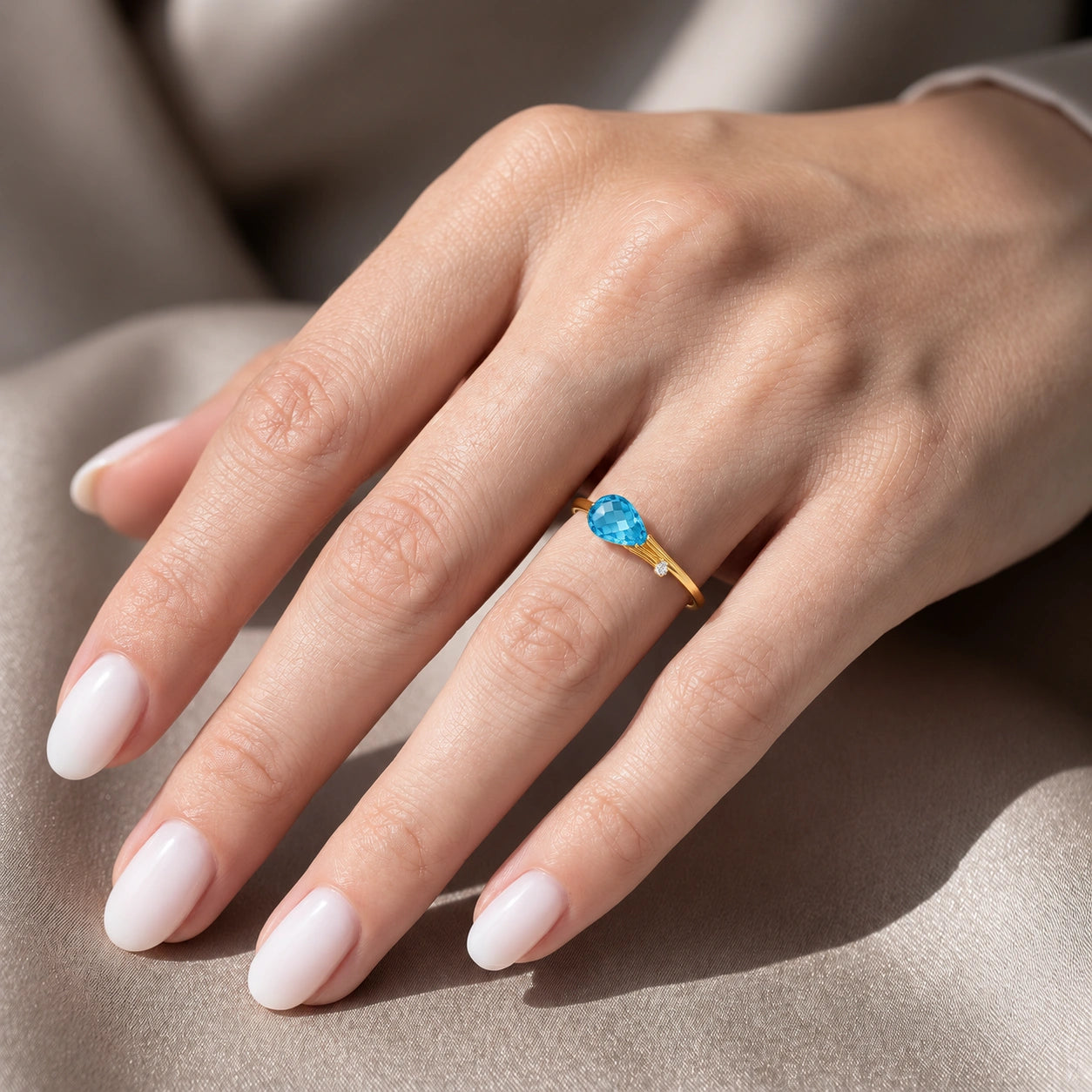 Yellow Gold Blue Topaz & Diamond — Editta