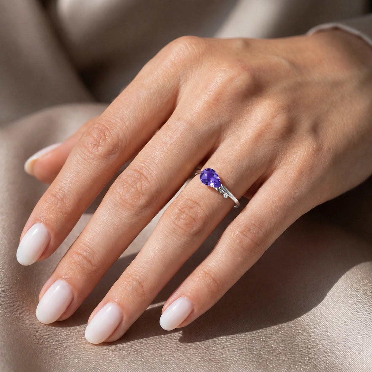 White Gold Diamond & Amethyst — Editta
