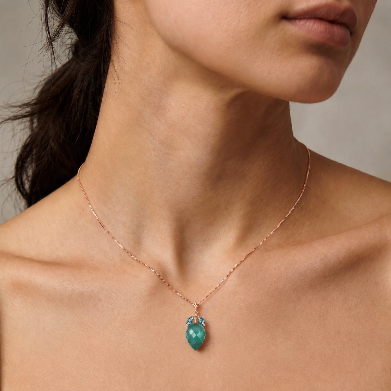Rose Gold Pendant Necklace Emerald 10K — Graziella
