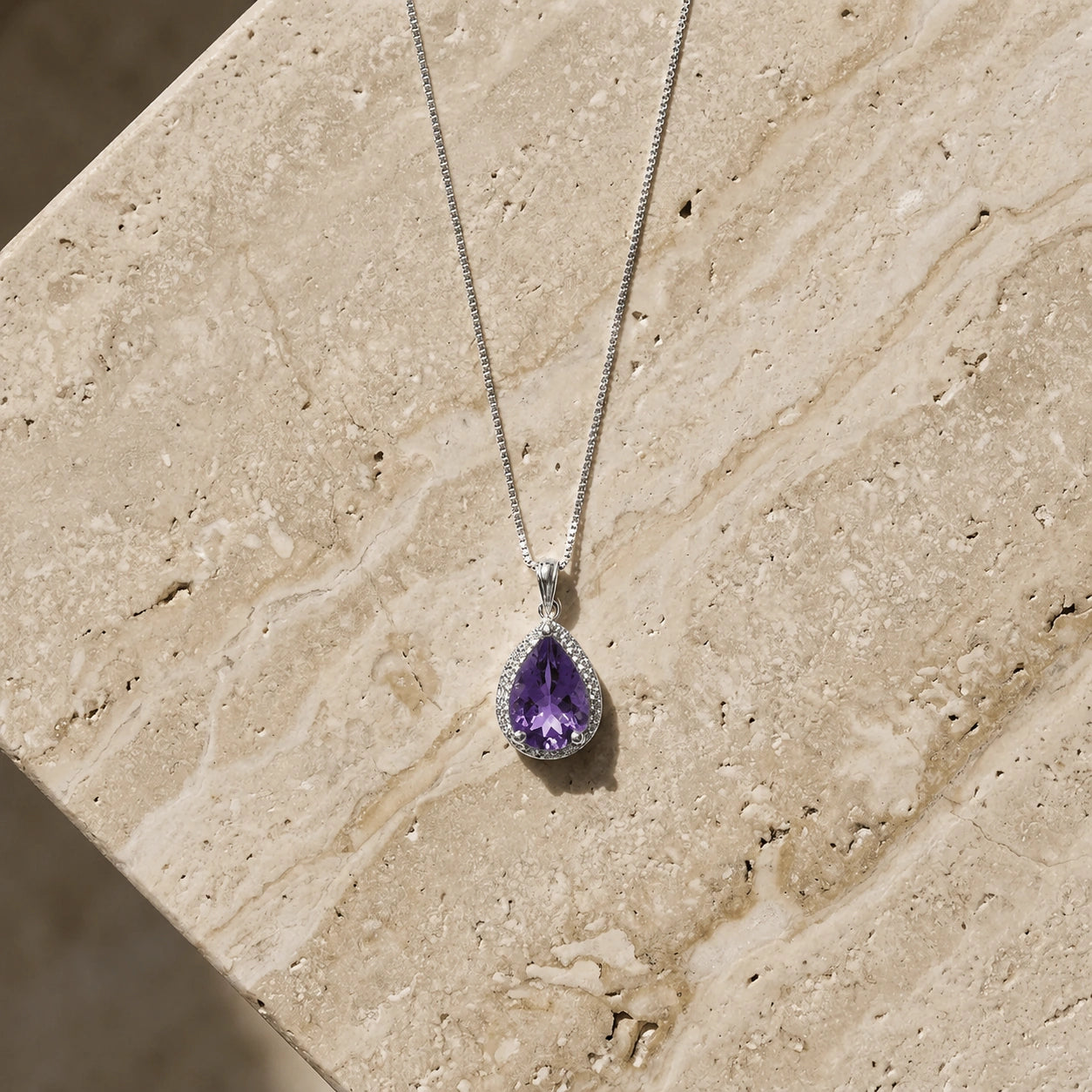 White Gold Pendant Necklace Amethyst 10K — Carmen