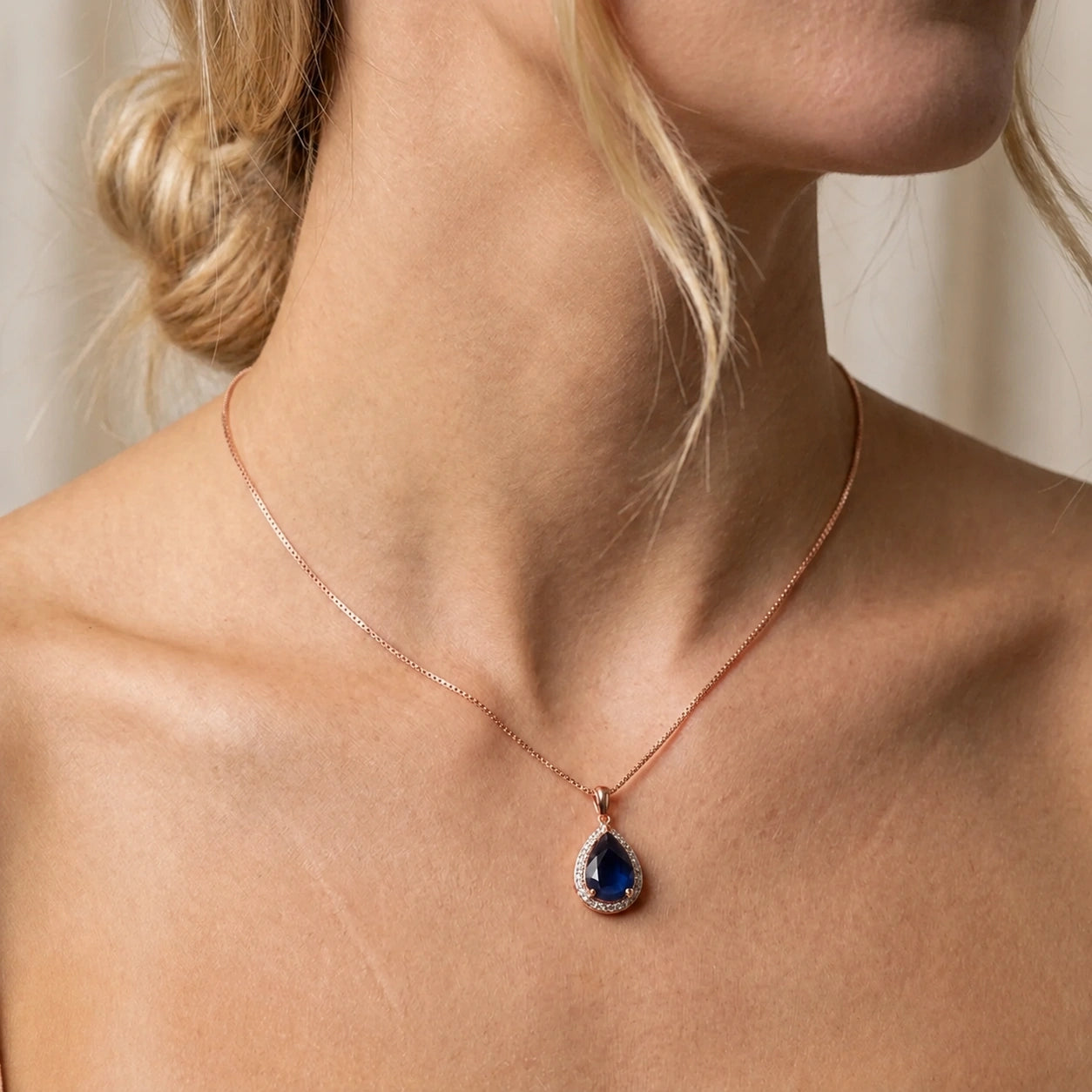 Rose Gold Pendant Necklace Sapphire 10K — Carmen