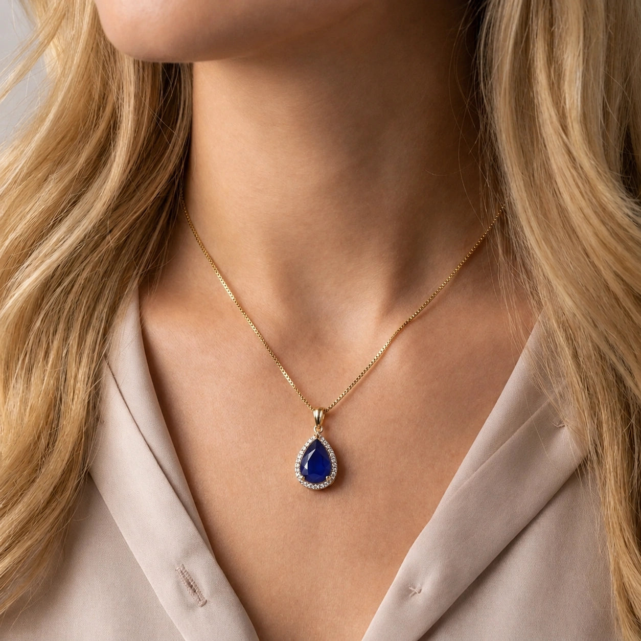 Yellow Gold Pendant Necklace Sapphire 10K — Carmen