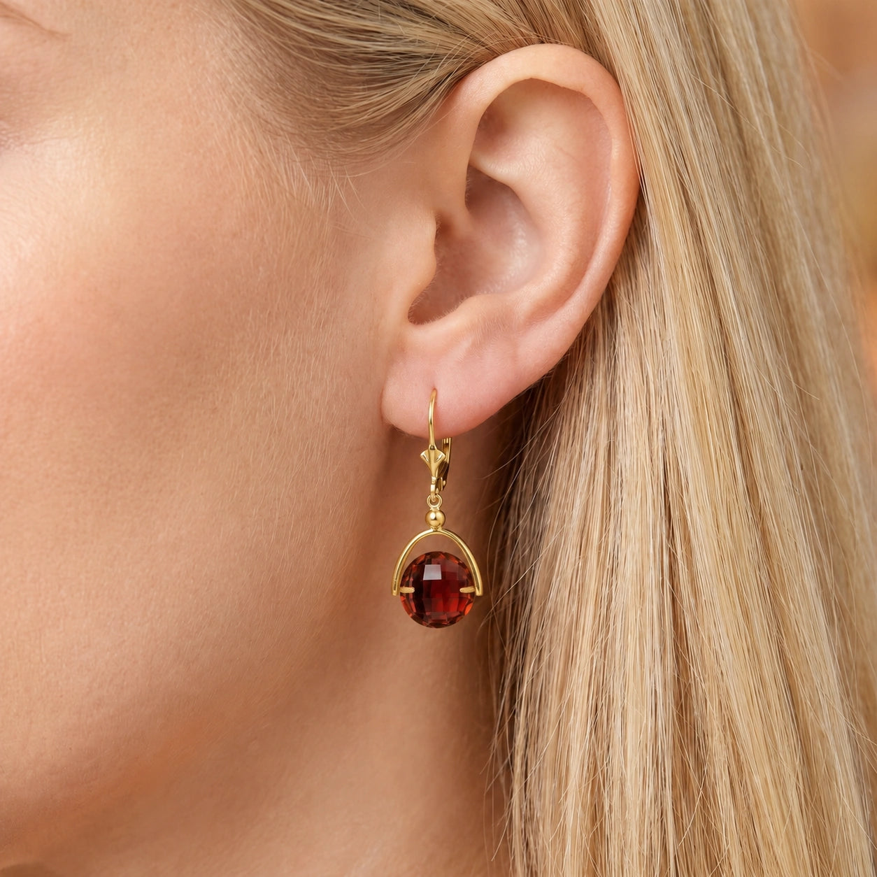 Yellow Gold Garnet — Diomira