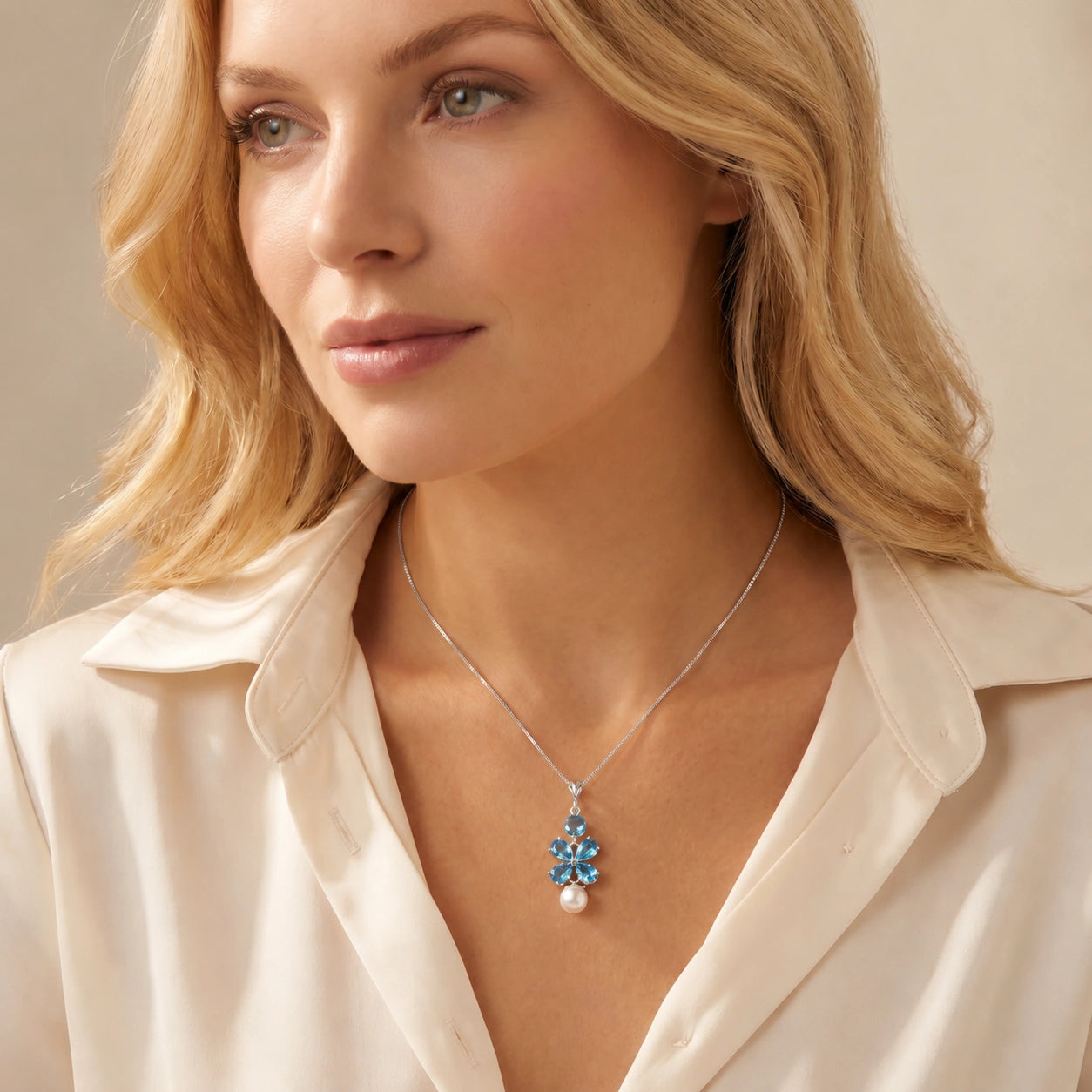 White Gold Pearl & Blue Topaz — Amantina