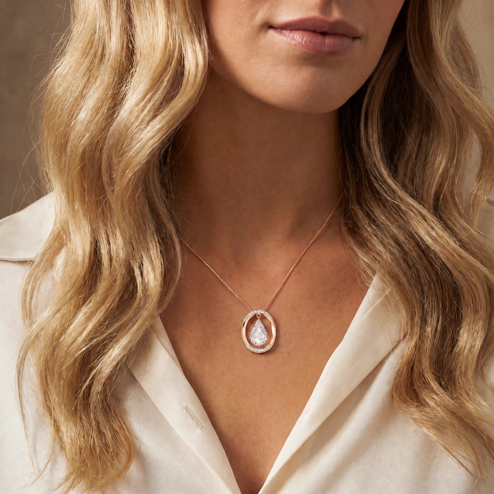 Rose Gold Pendant Necklace White Topaz 10K — Donata