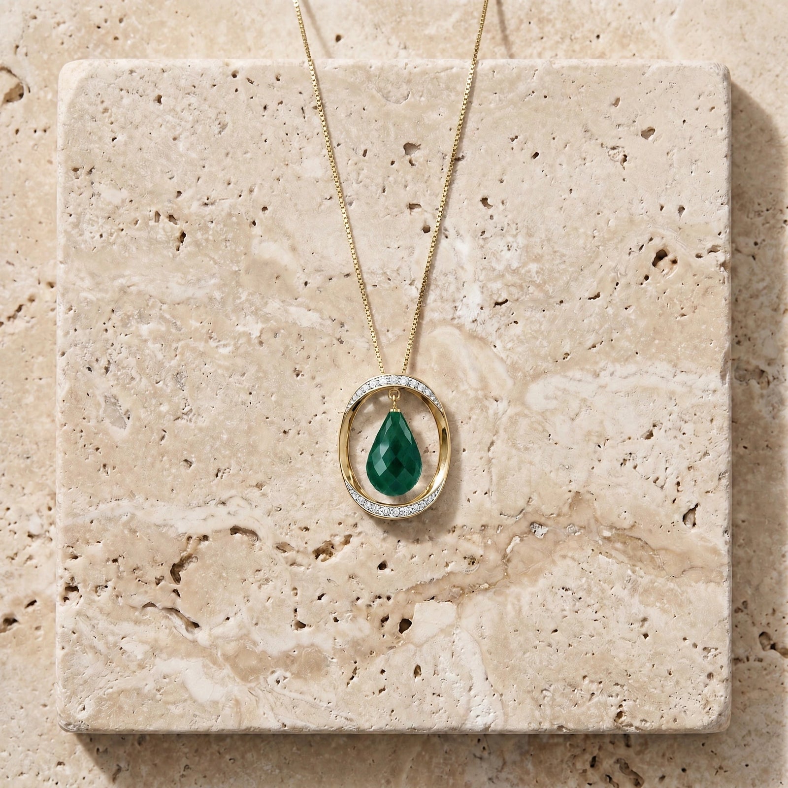 Yellow Gold Pendant Necklace Green Sapphire 10K — Donata