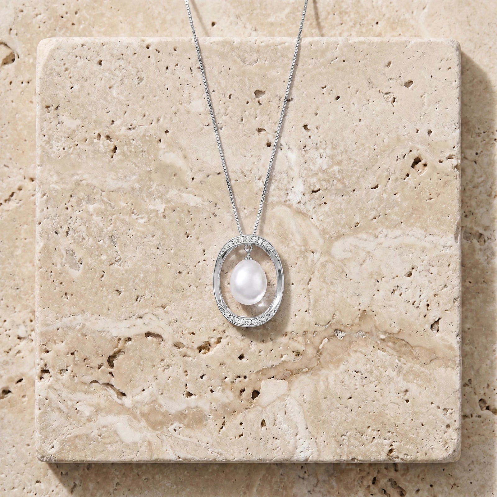White Gold Pendant Necklace Pearl 10K — Donata