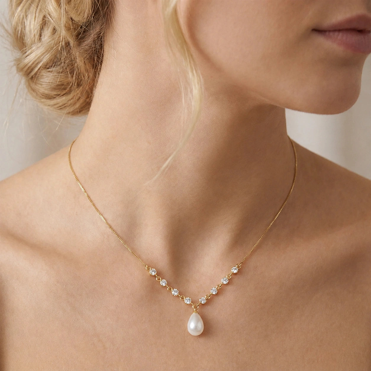 Yellow Gold Diamond & Pearl — Clarice