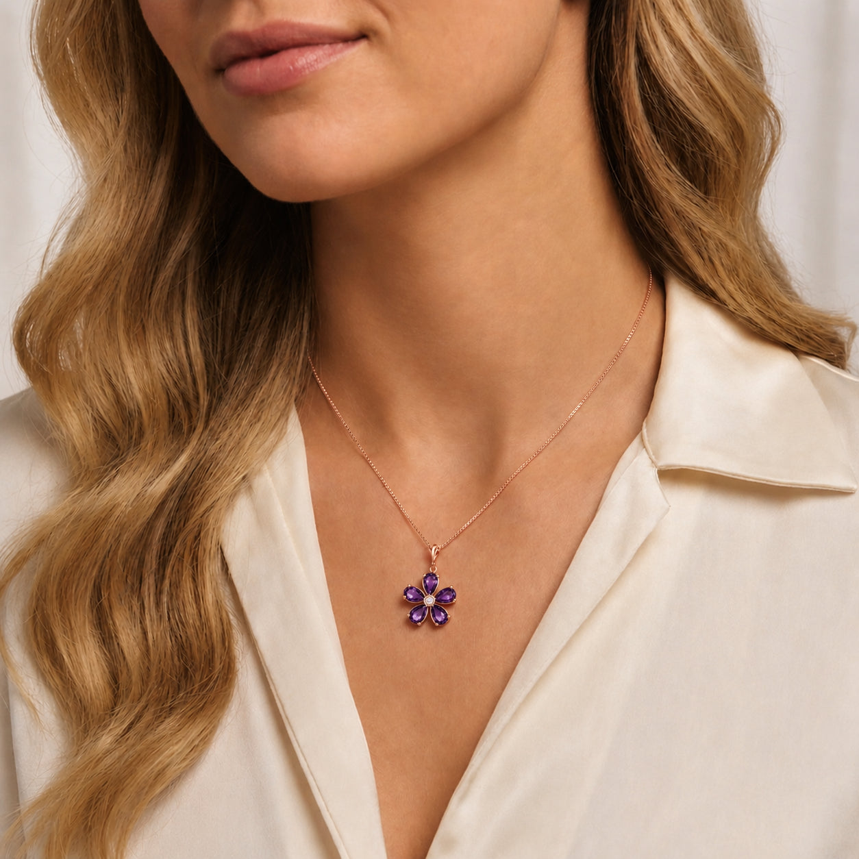Rose Gold Radiance Necklace Peridot 10K — Felicita