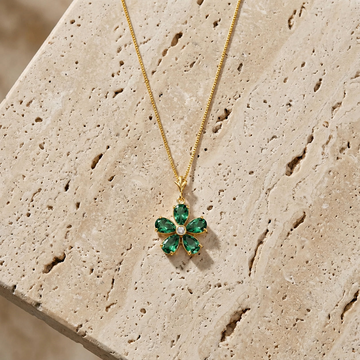 Yellow Gold Radiance Necklace Sapphire 10K — Felicita