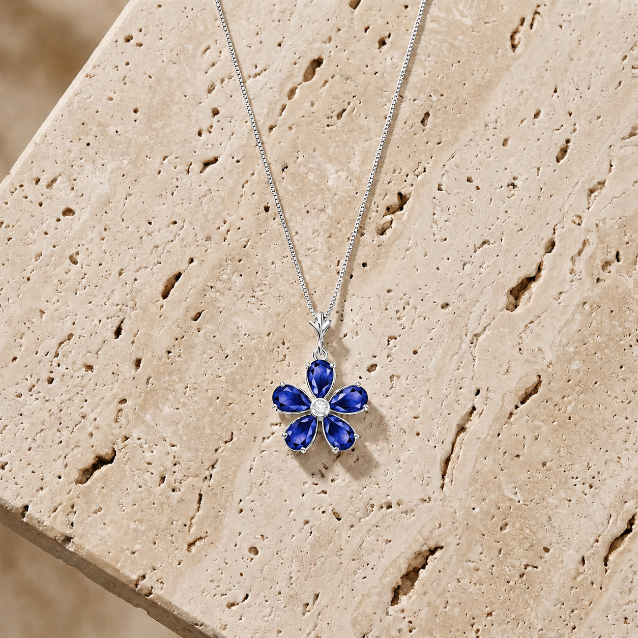 White Gold Radiance Necklace Garnet 10K — Felicita