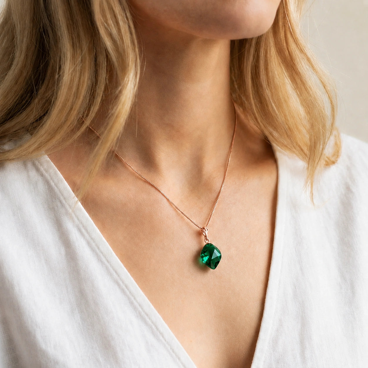 Rose Gold Emerald — Dionisia