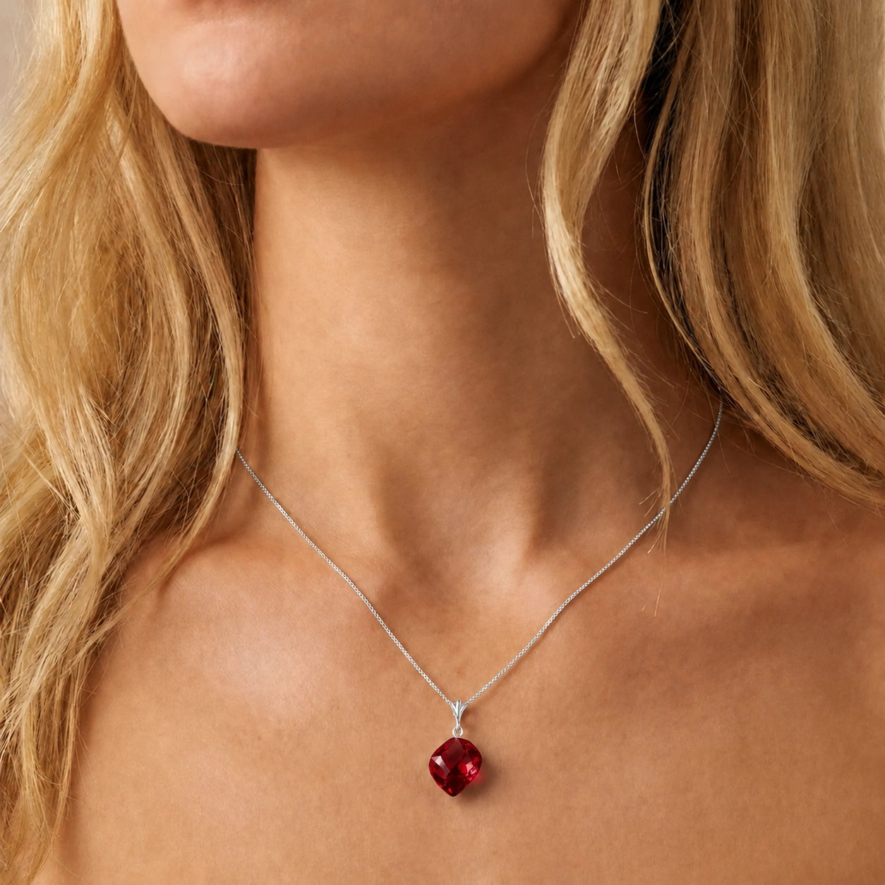 White Gold Ruby — Dionisia