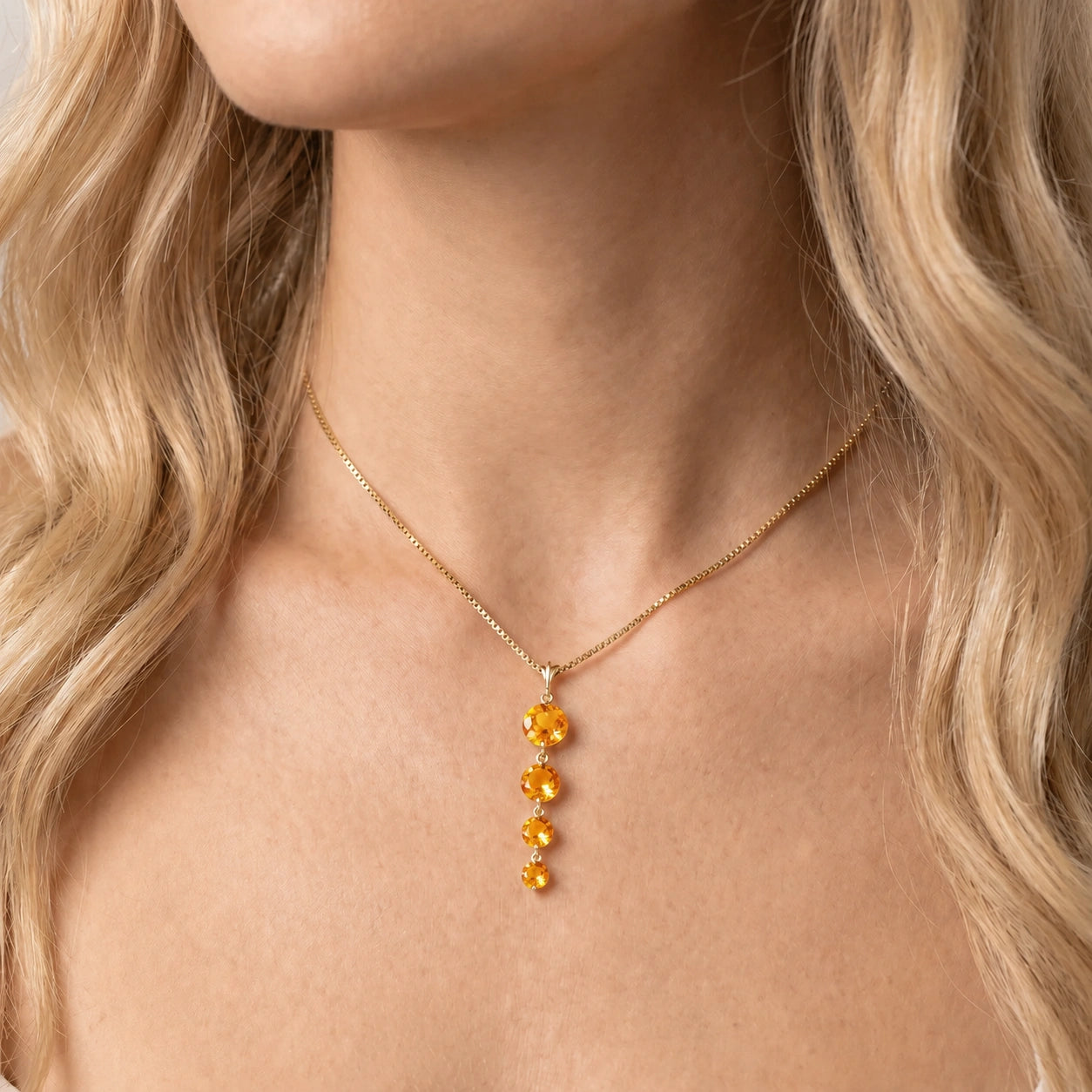 Yellow Gold Classic Necklace Peridot 10K — Clementina