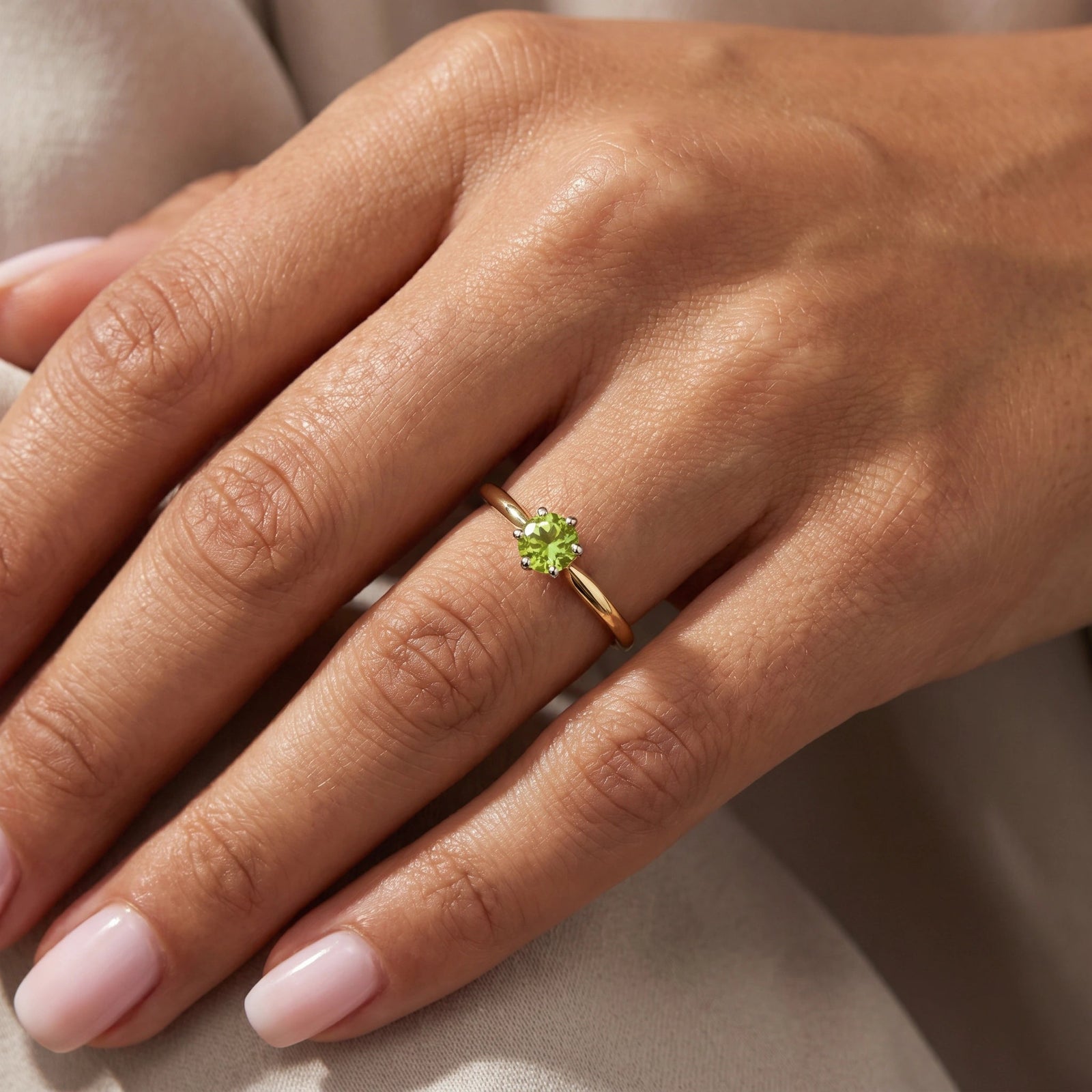 Yellow Gold Ring Diamond 10K — Sole