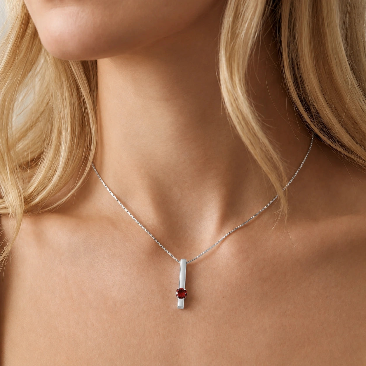 White Gold Garnet — Candelora