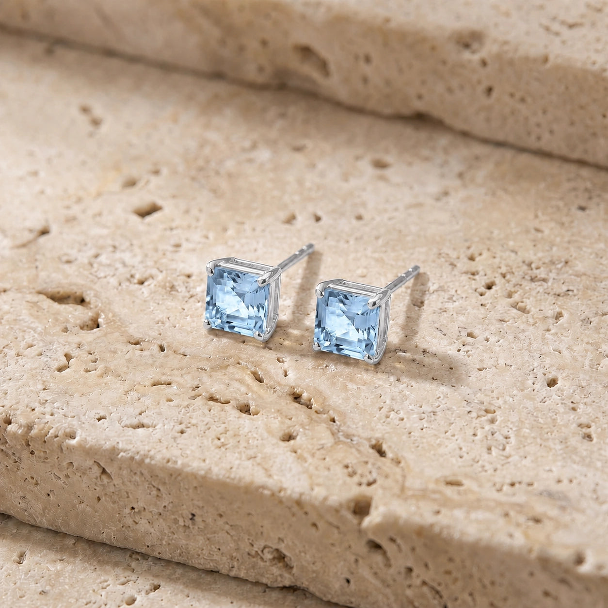 White Gold Aquamarine — Mariaemilia