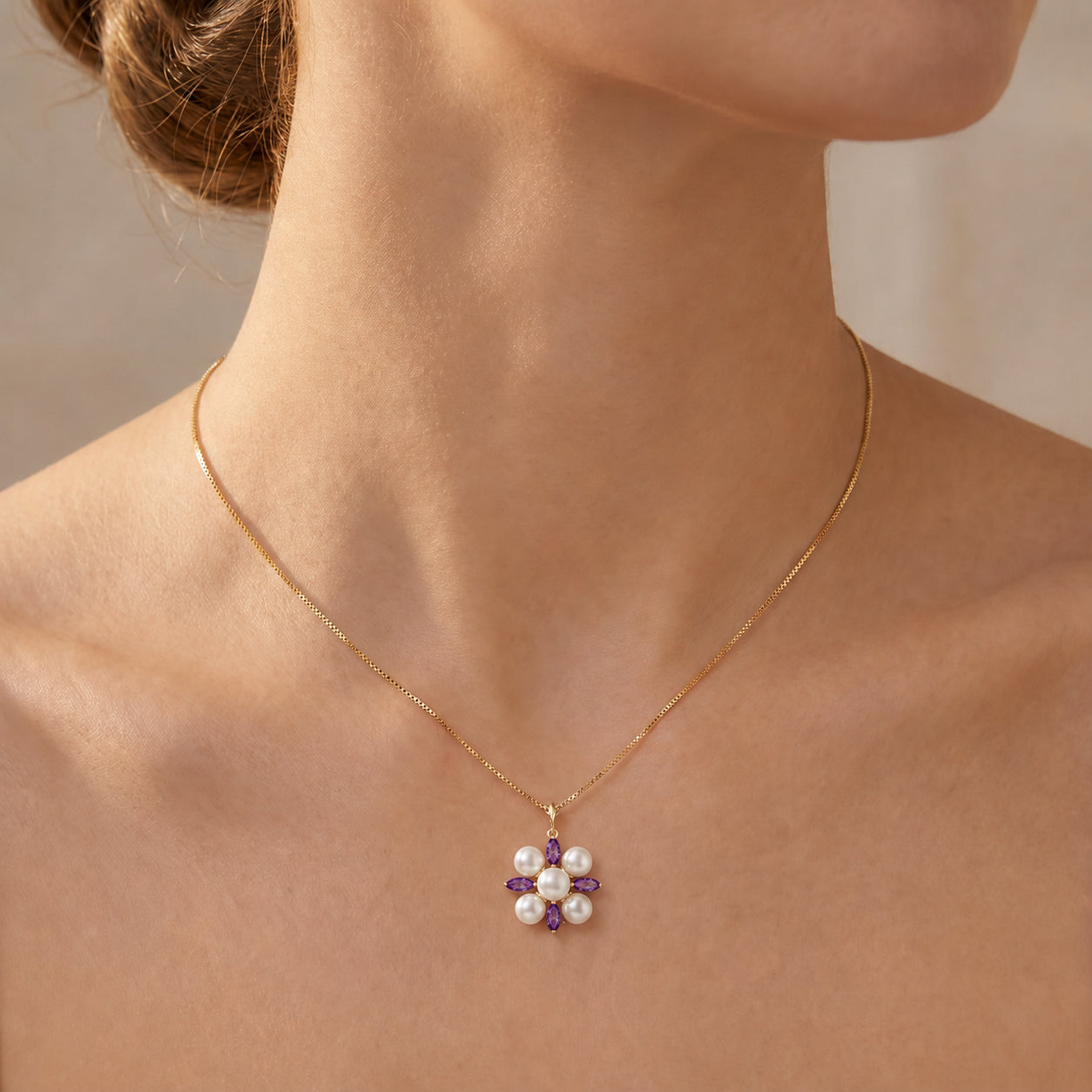 Yellow Gold Belle Necklace Pearl 10K — Aurelia