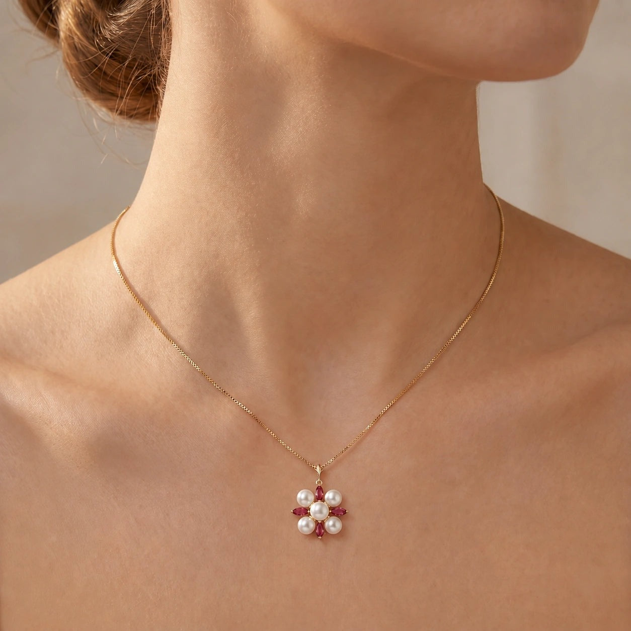 Yellow Gold Belle Necklace Pearl 10K — Aurelia