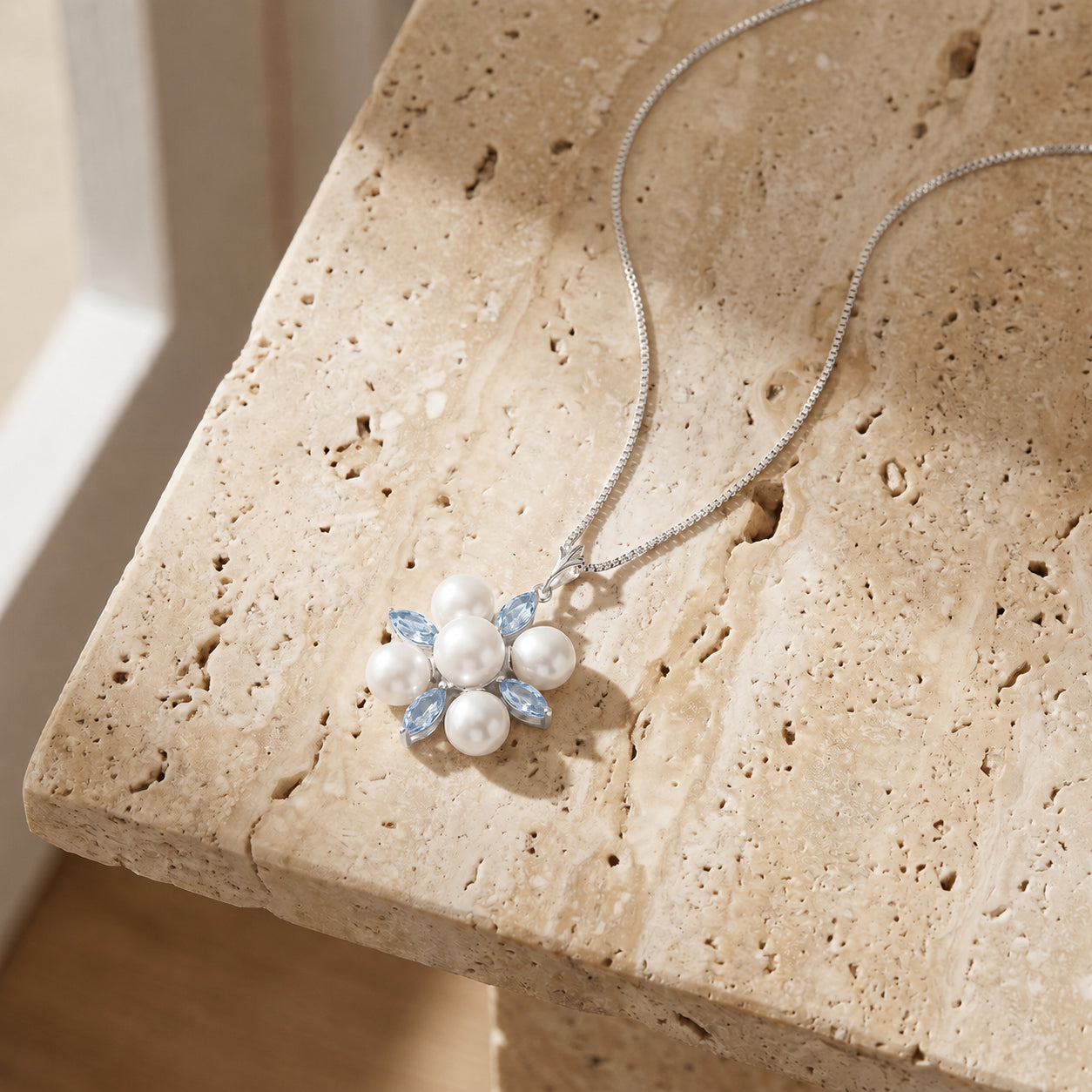 White Gold Belle Necklace Blue Topaz 10K — Aurelia