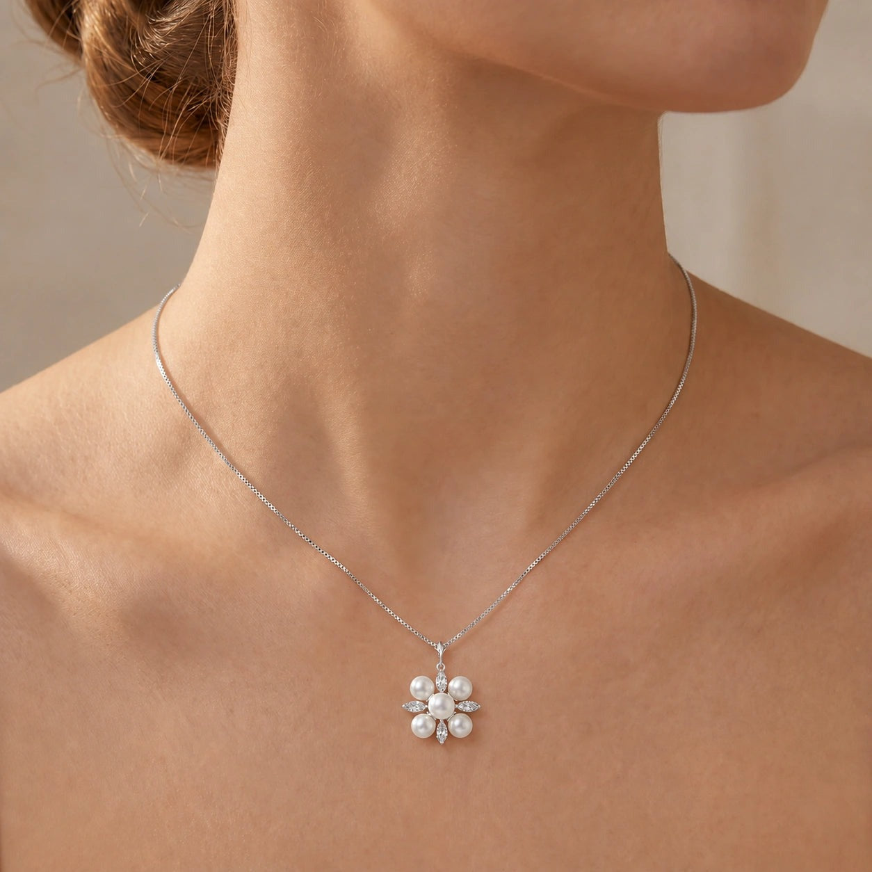 White Gold Belle Necklace White Topaz 10K — Aurelia