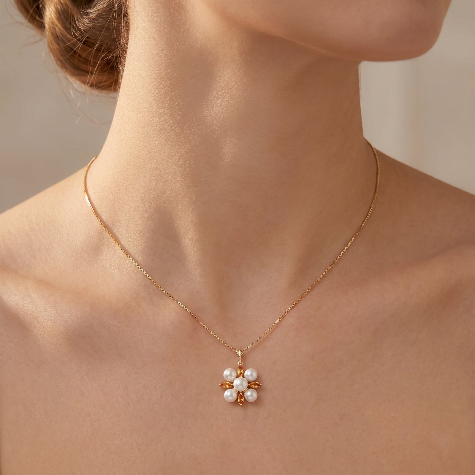 Yellow Gold Belle Necklace White Topaz 10K — Aurelia