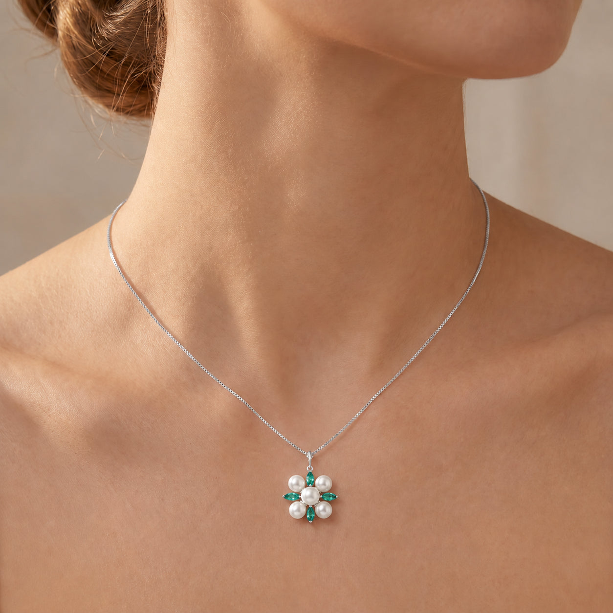 White Gold Belle Necklace Amethyst 10K — Aurelia