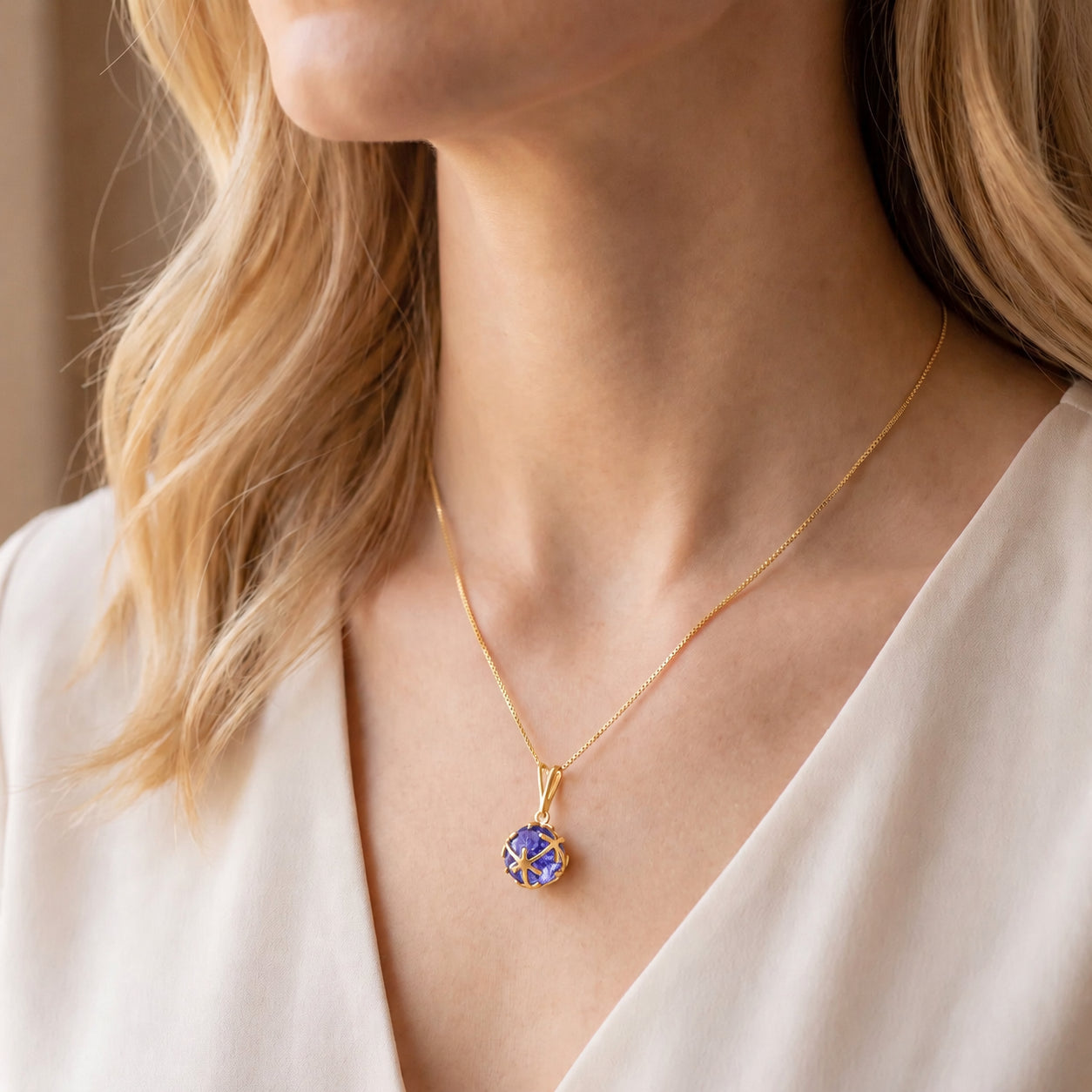 Yellow Gold Rose Pendant Necklace Opal 10K — Flora
