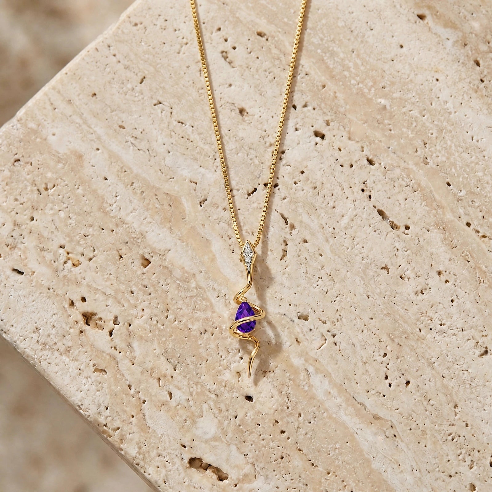 Yellow Gold Pendant Necklace Amethyst 10K — Argentina