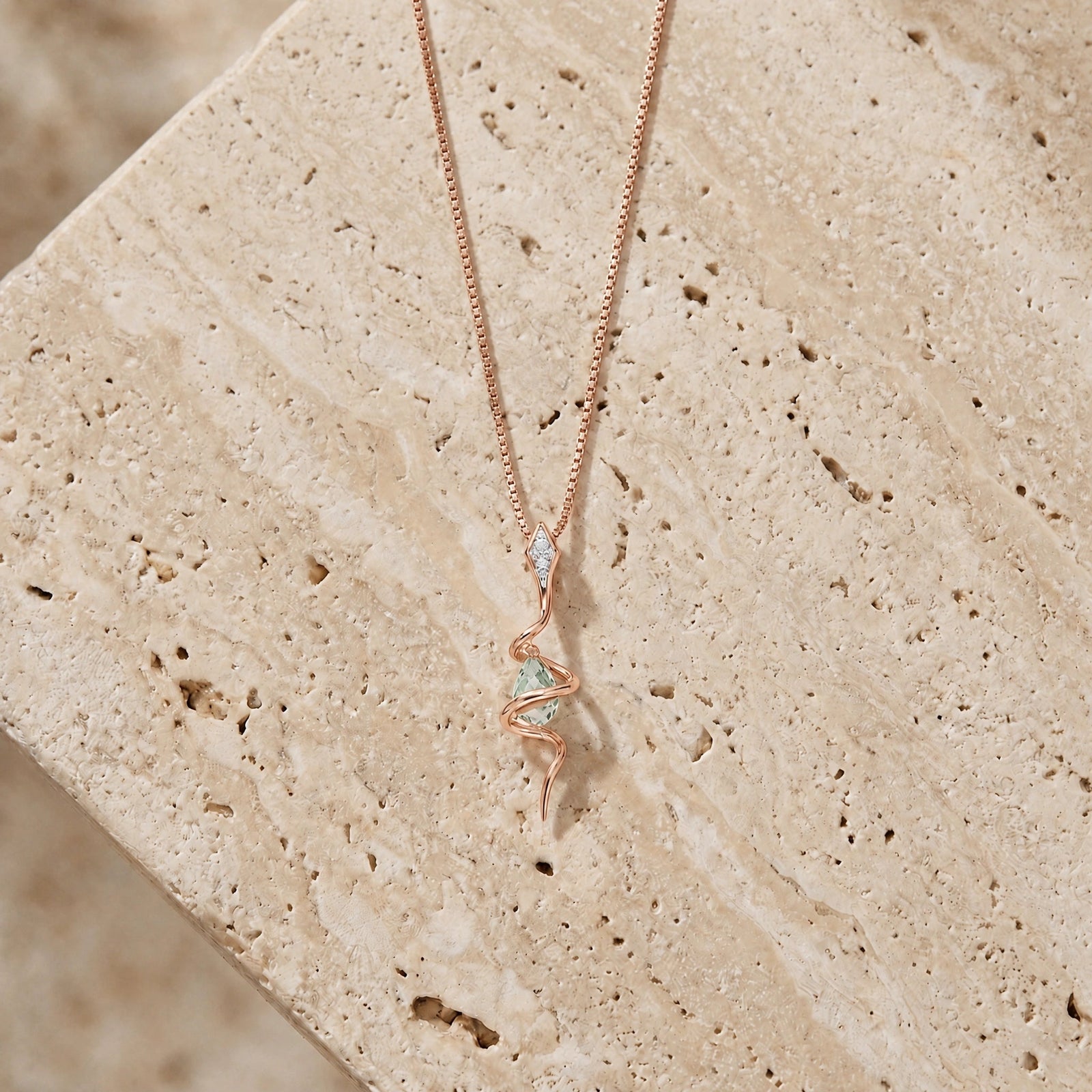 Rose Gold Pendant Necklace Green Amethyst 10K — Argentina