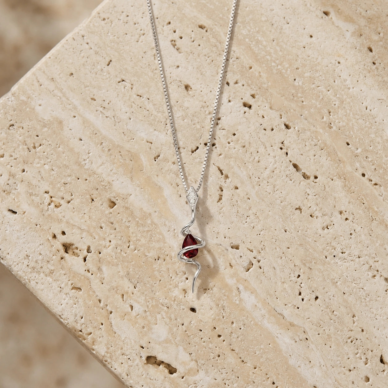 White Gold Pendant Necklace Pink Topaz 10K — Argentina