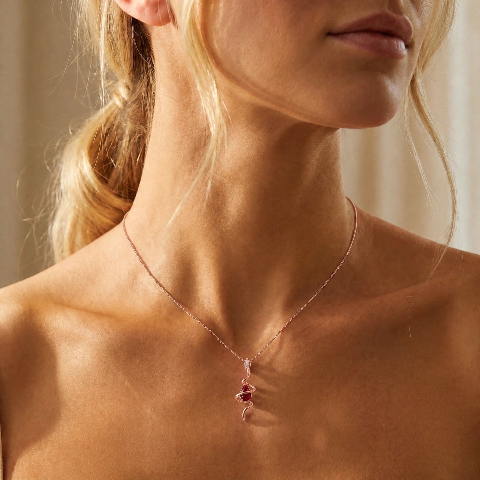 Rose Gold Pendant Necklace Sapphire 10K — Argentina