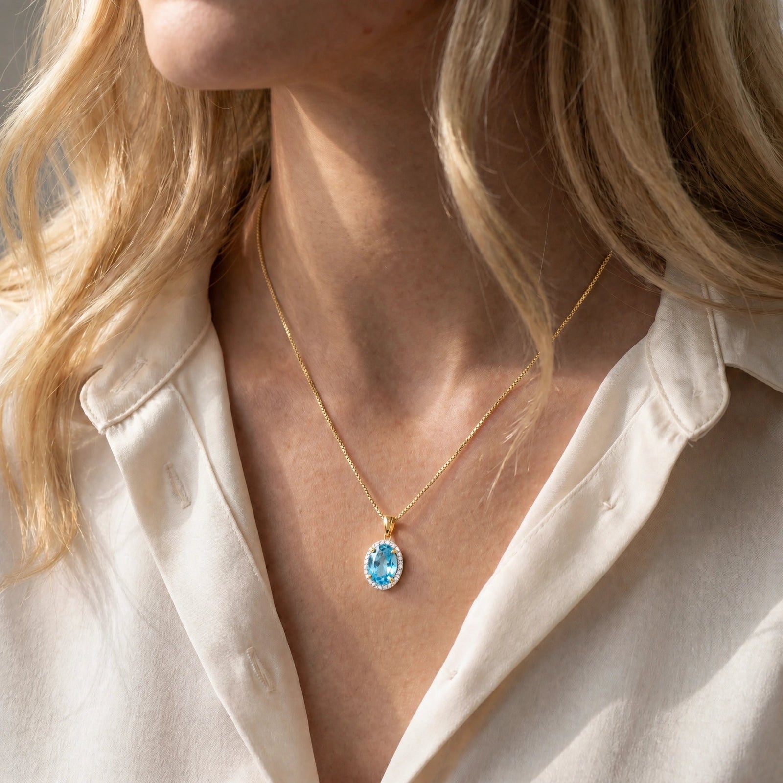 Yellow Gold Pendant Necklace Blue Topaz 10K — Ersilia