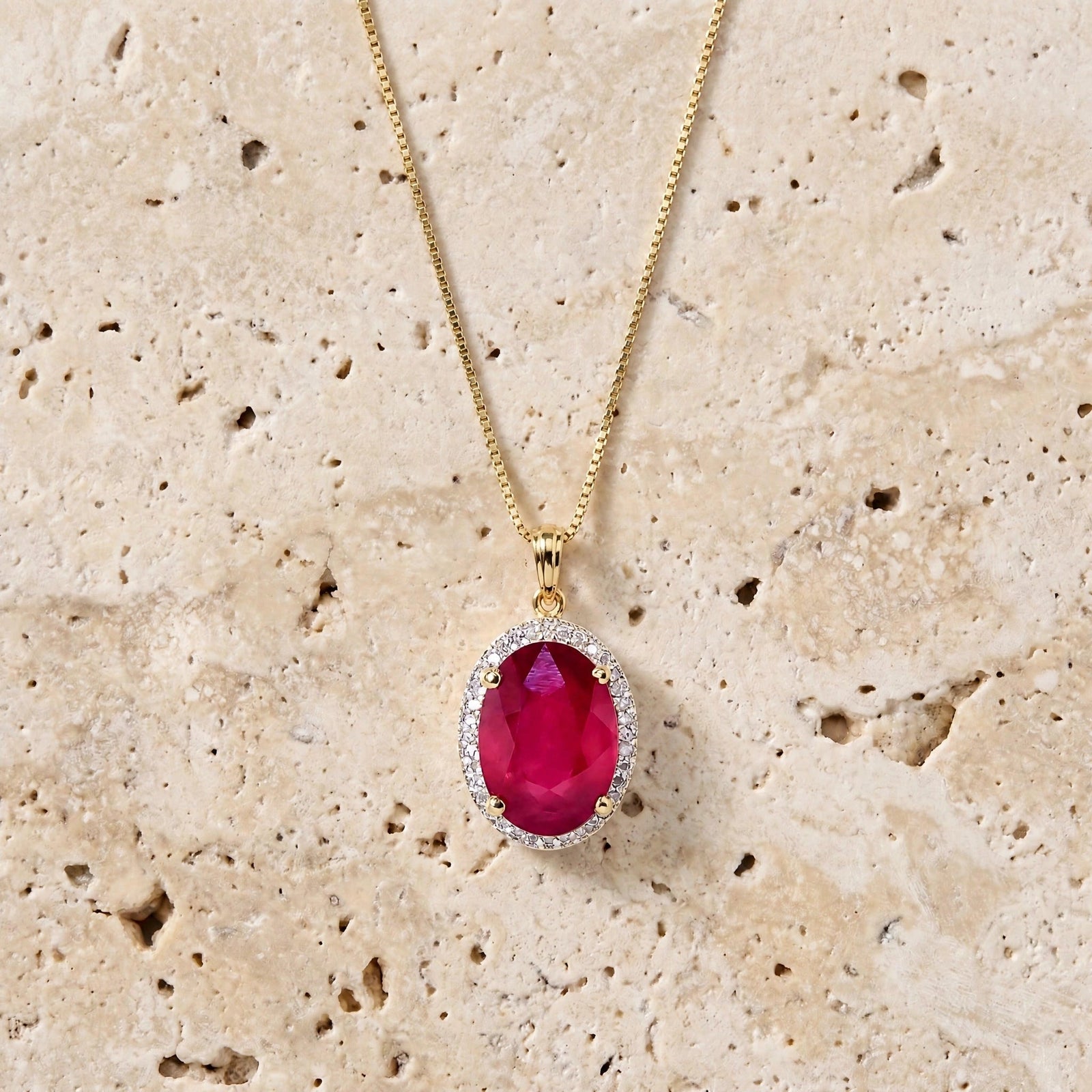 Yellow Gold Pendant Necklace Ruby 10K — Ersilia