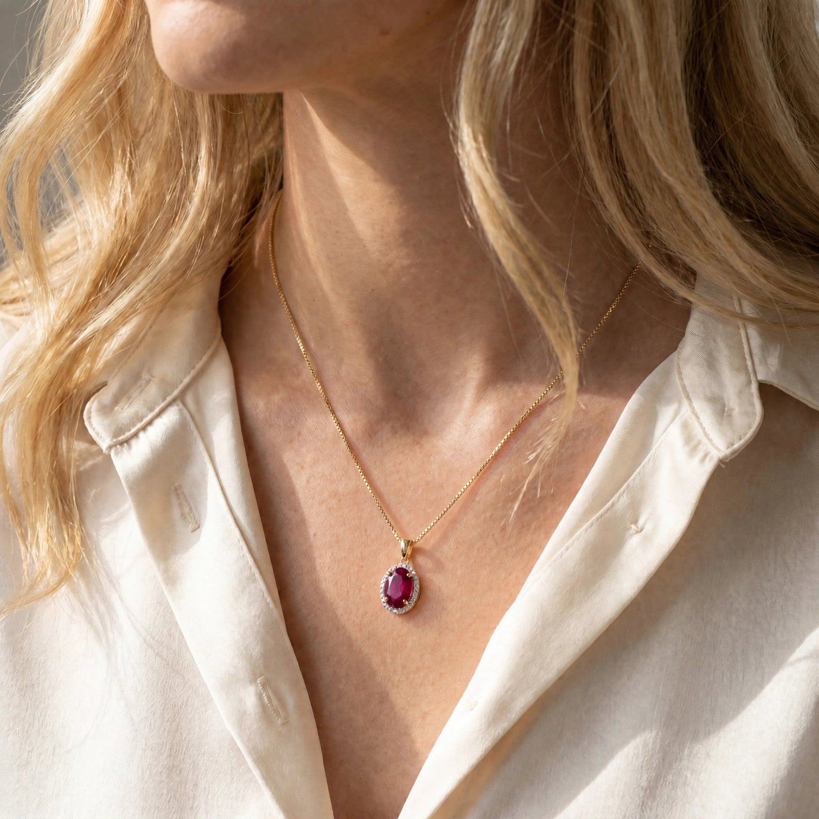 Yellow Gold Pendant Necklace Ruby 10K — Ersilia