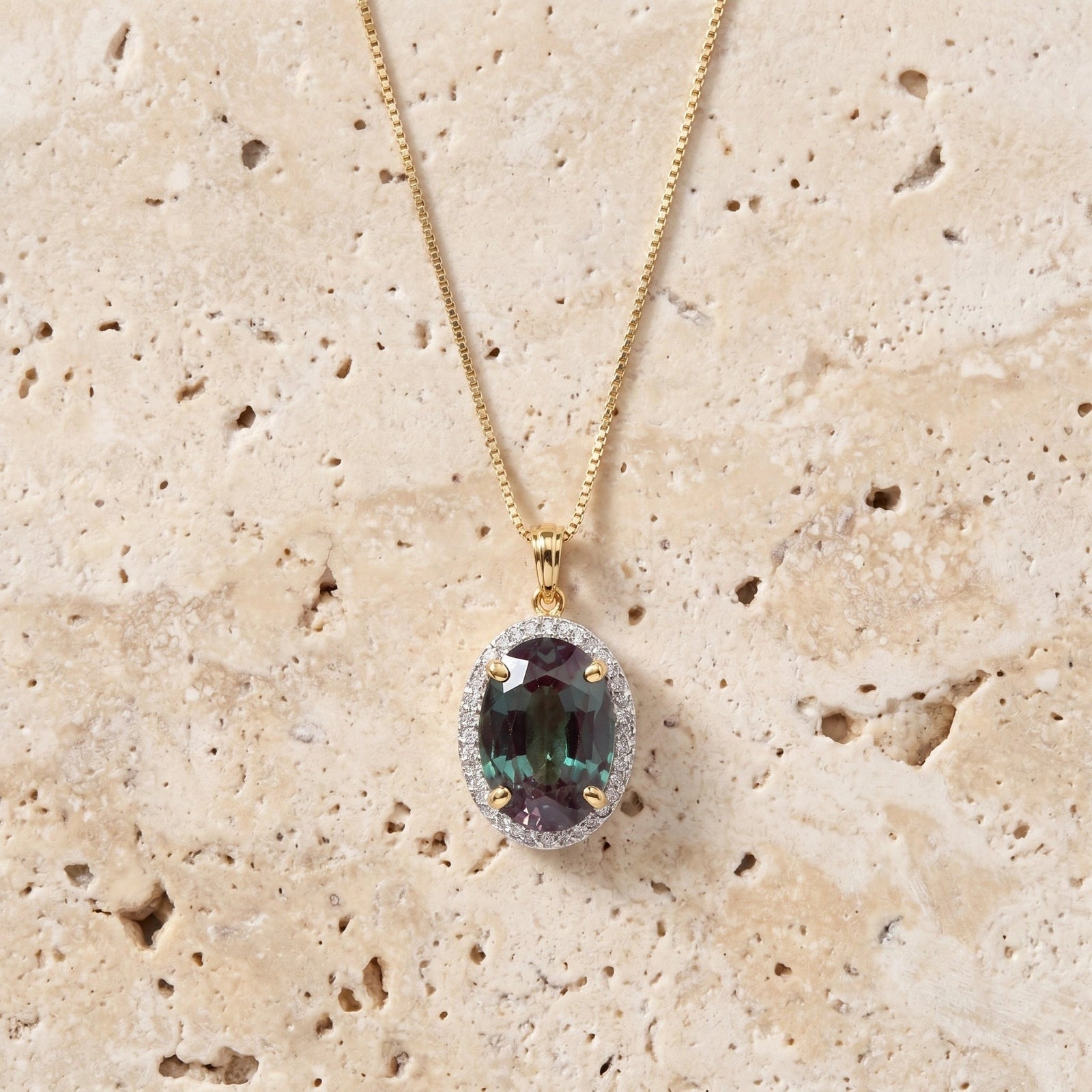 Yellow Gold Pendant Necklace Alexandrite 10K — Ersilia