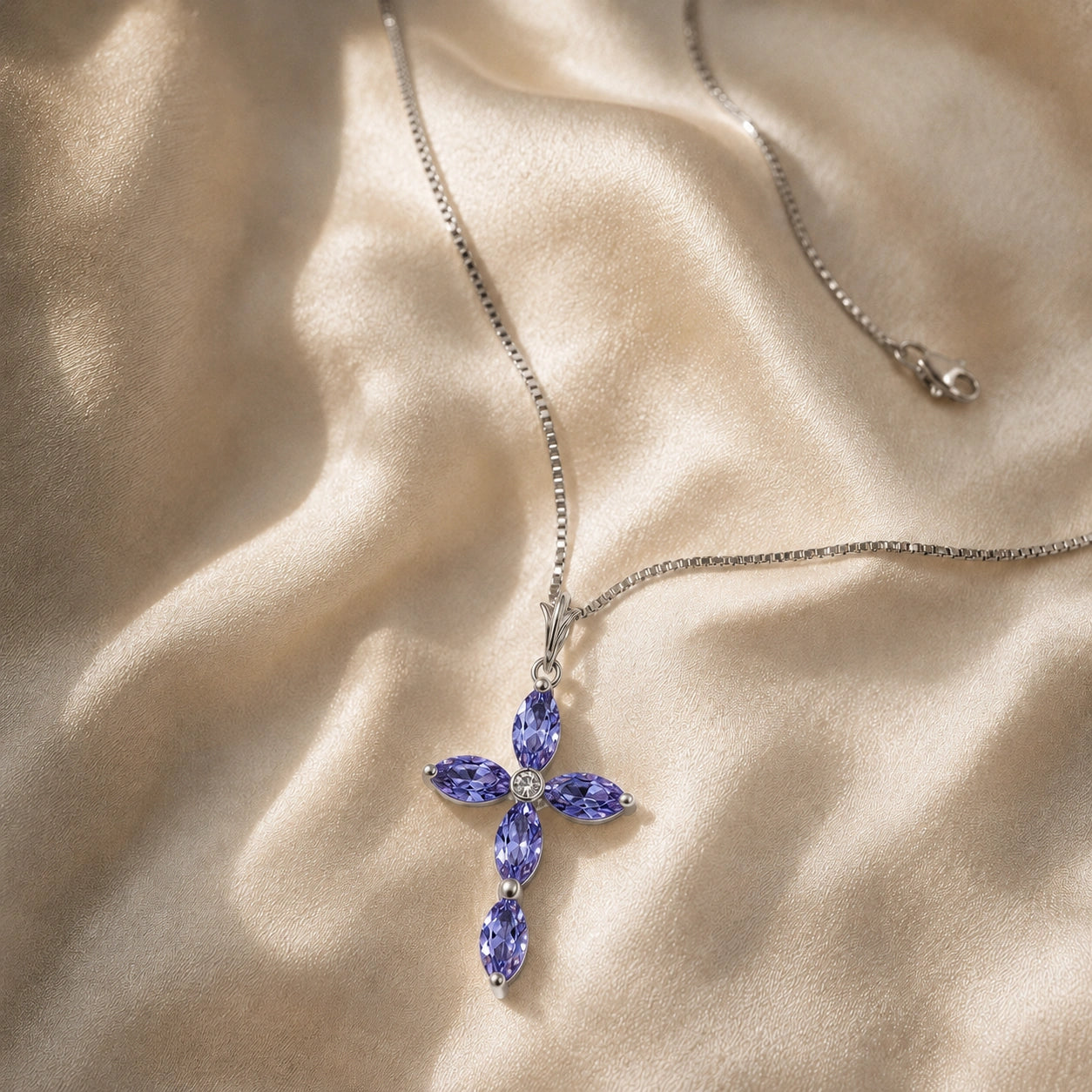 White Gold Charm Necklace Tanzanite 10K — Delia