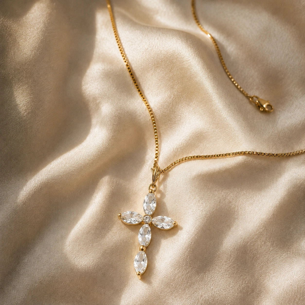Yellow Gold Charm Necklace White Topaz 10K — Delia
