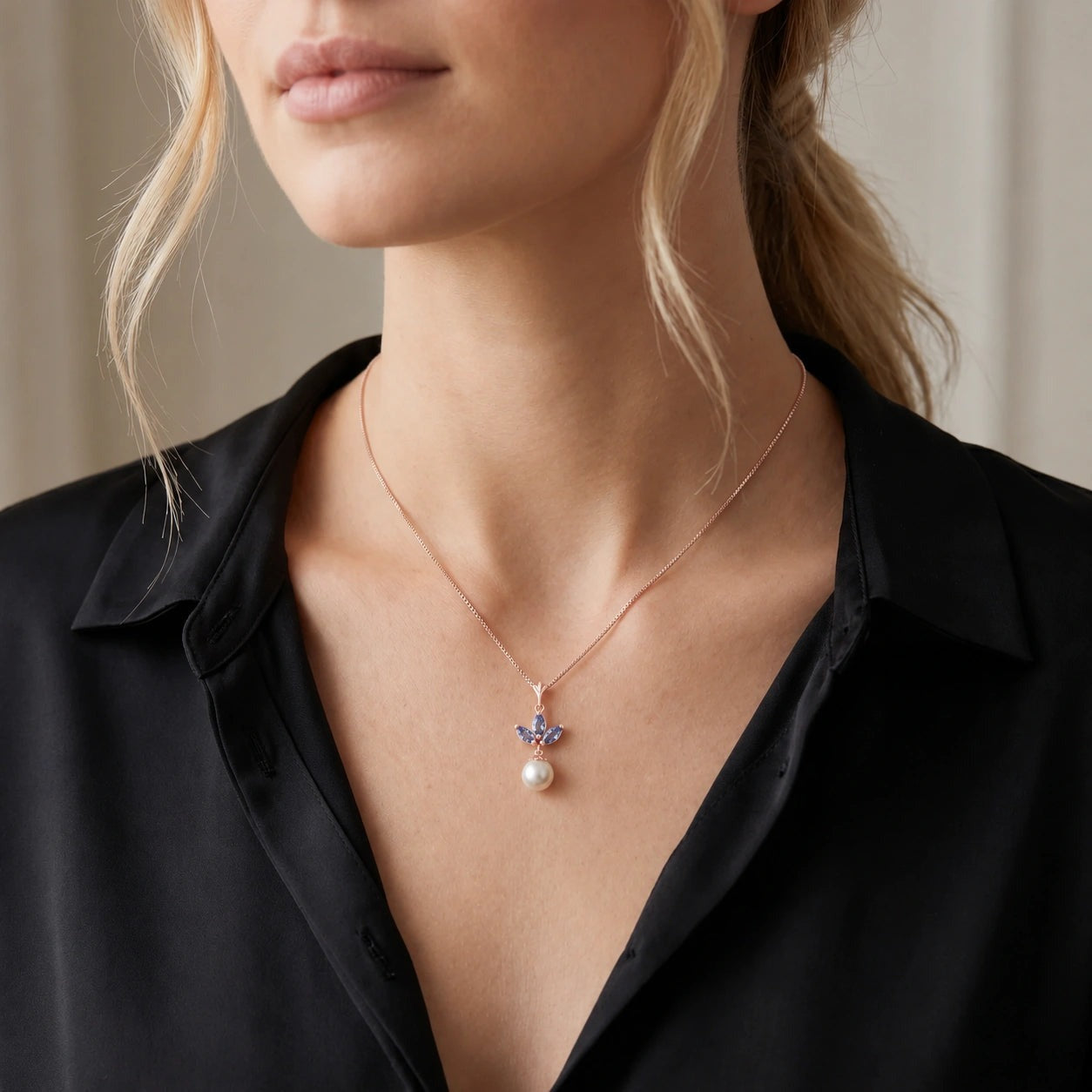 Rose Gold Necklace Tanzanite 10K — Colombina
