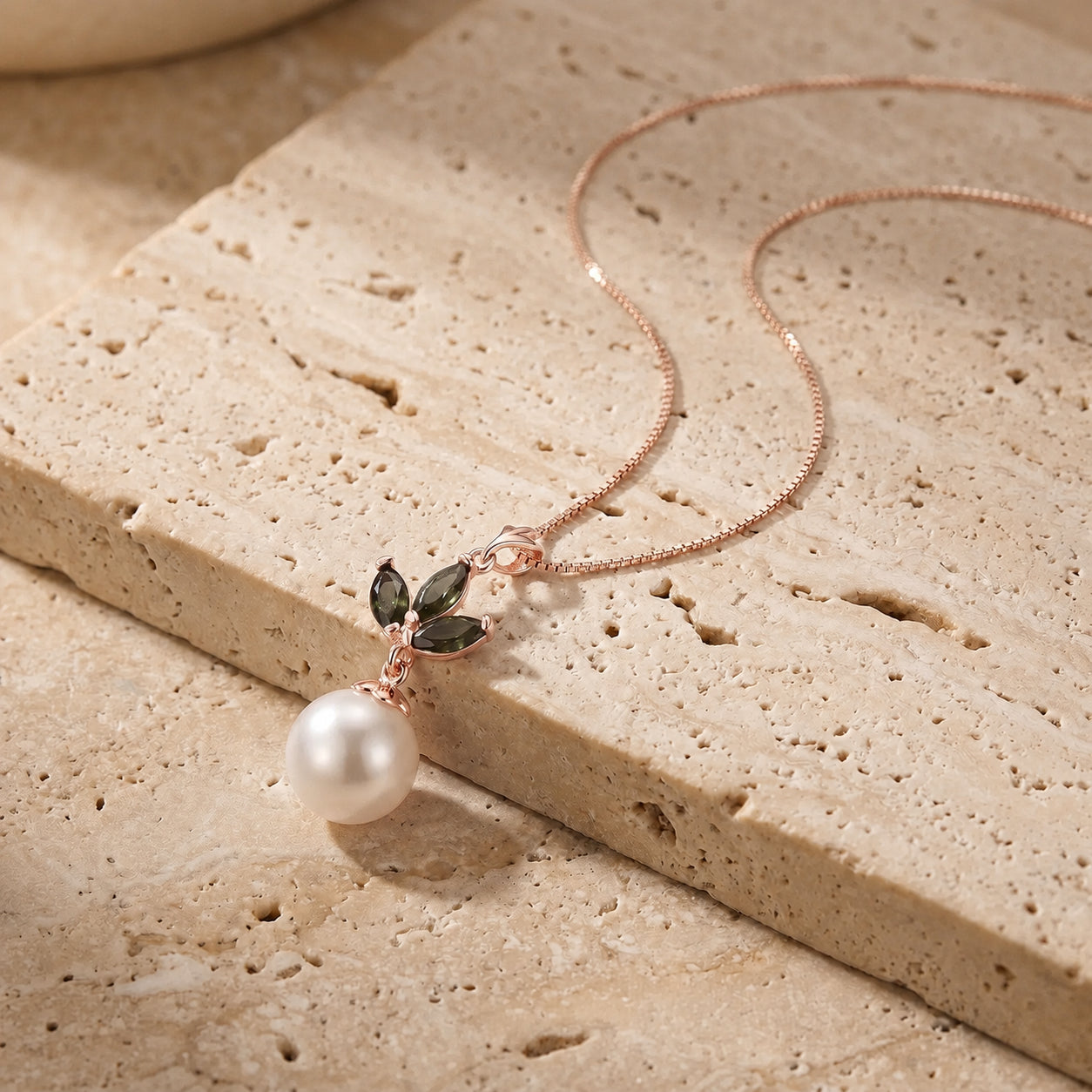 Rose Gold Necklace Ruby 10K — Colombina